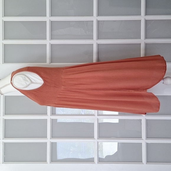 Knox Rose Sleeveless Smocked Button-Front Dress - Picture 4 of 14